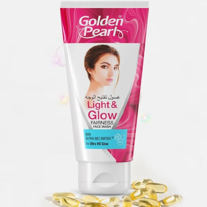 Light & Glow Face Wash